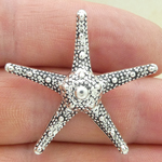 Medium Starfish Pendant in Silver Pewter