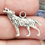 Wolf Charm Image