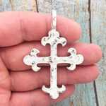 Fleur de Lis Cross Pendants Bulk in Hammered Silver Pewter