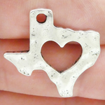 Hammered Texas Charm with Open Heart in Antique Silver Pewter