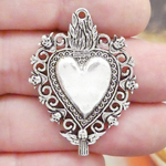 Silver Sacred Heart Pendants Wholesale in Pewter